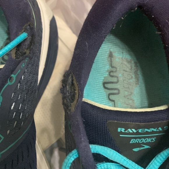 Ravenna sneakers, lace up runners - Picture 2 of 7